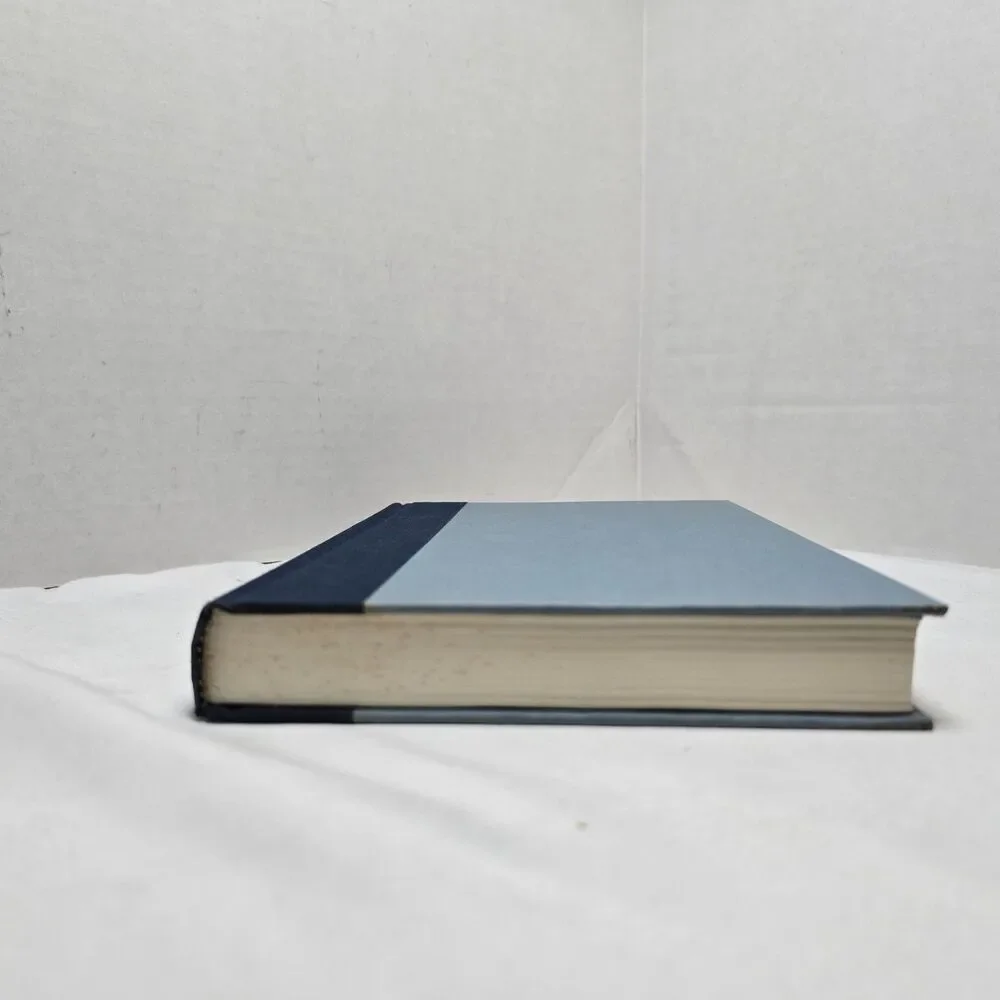 2081: A Hopeful View of the Human Future Gerard K. O'Neill Vintage HCDJ 1981